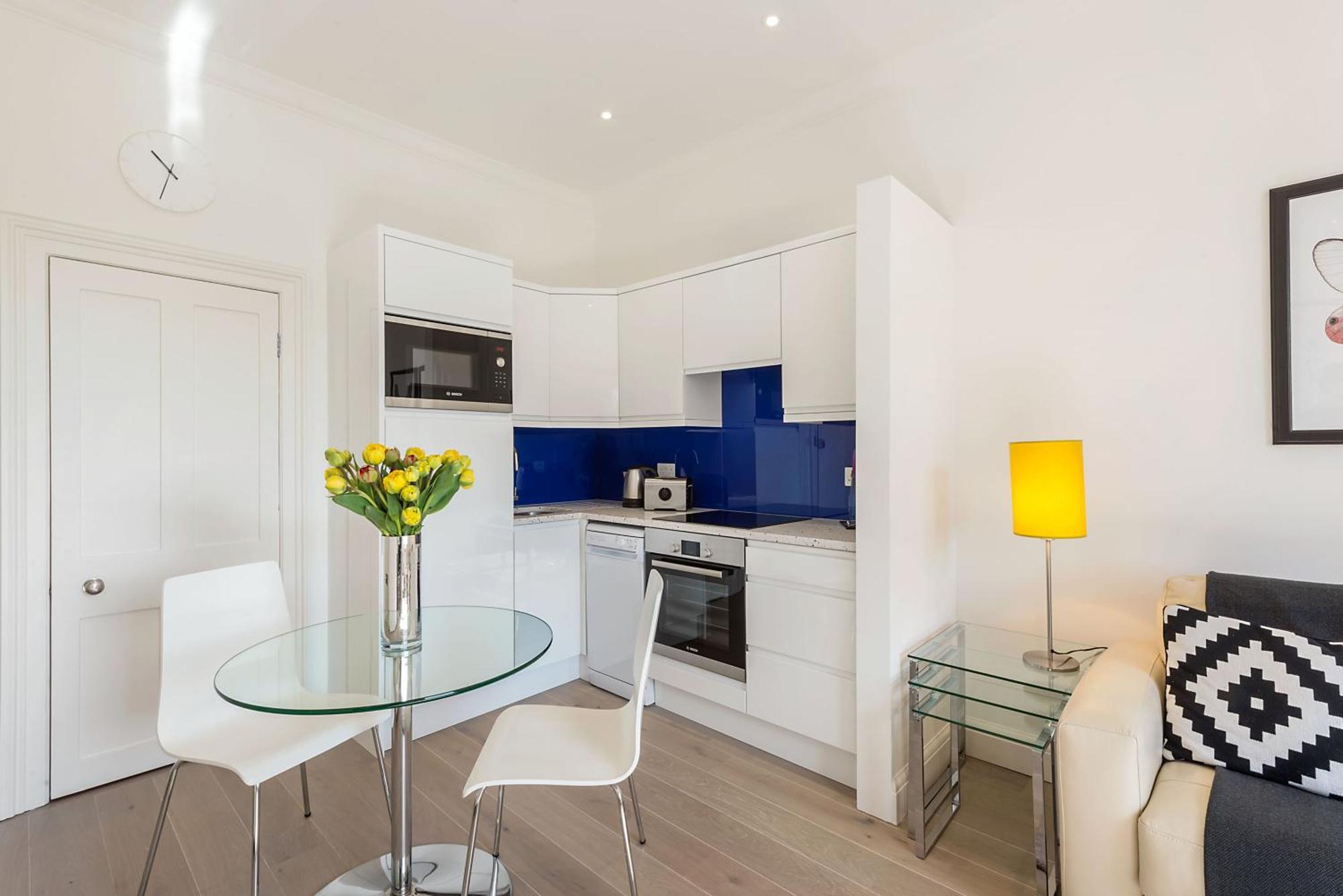 Apartament The By Capital