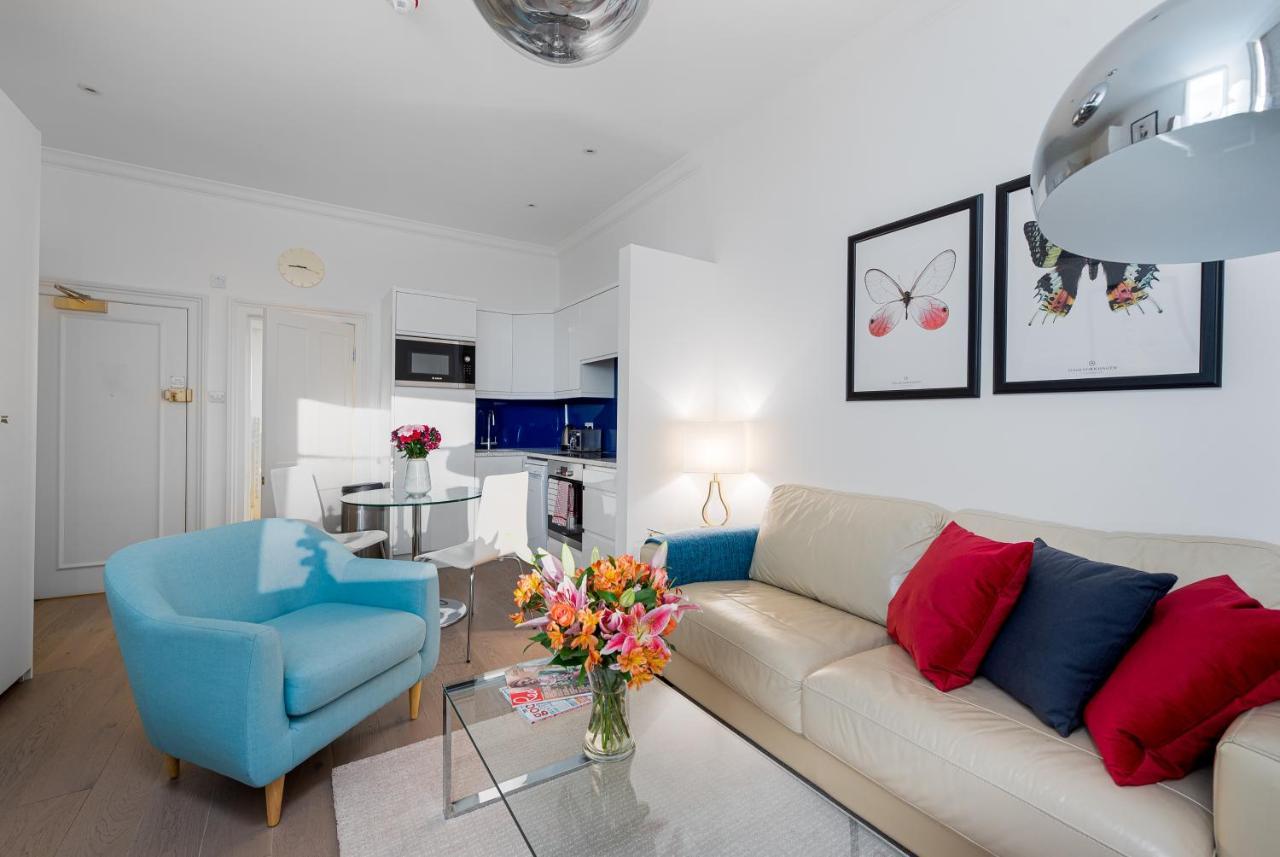 The By Capital Apartament *