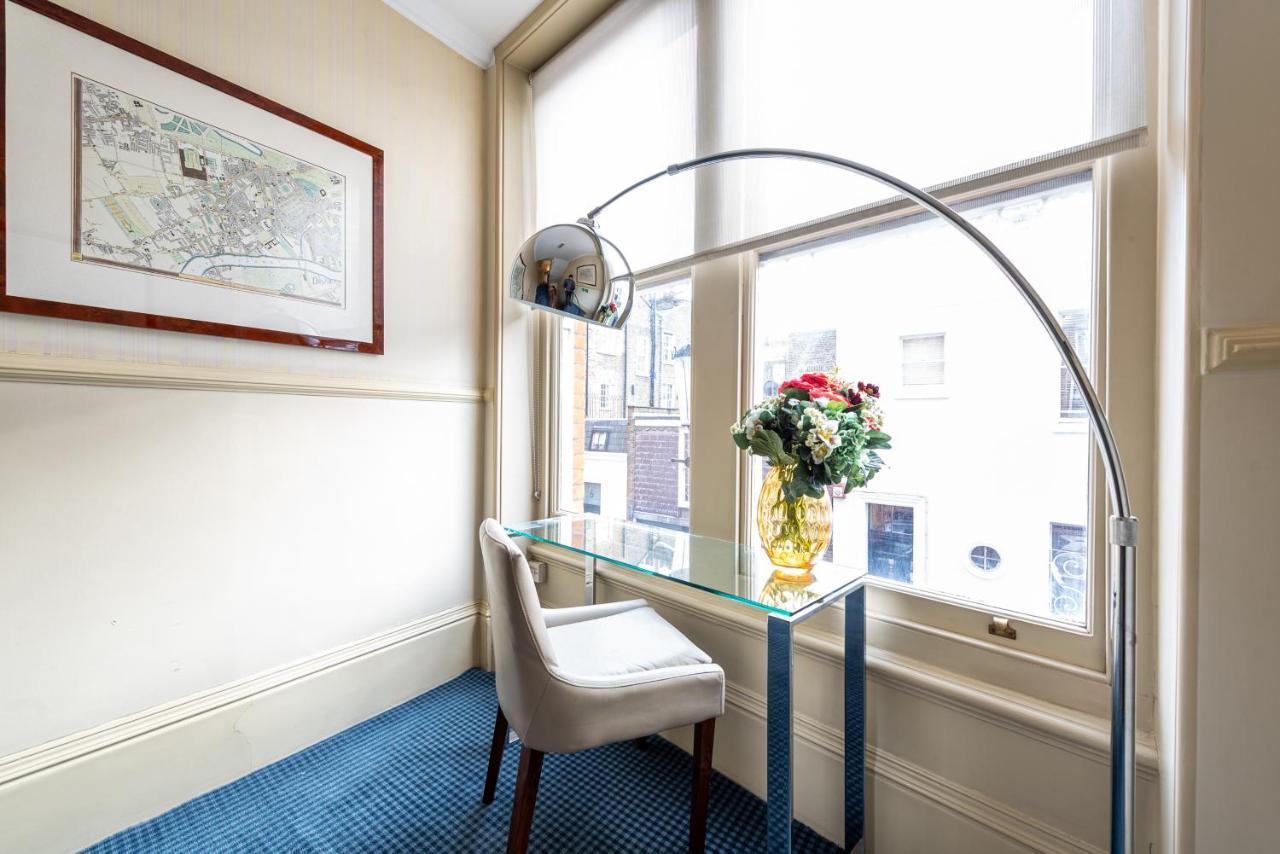 The By Capital Apartament *